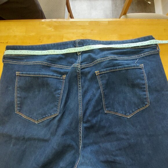 Old Navy Plus Size Dark Denim Jeans button with zipper closure Size 26 - Picture 8 of 10